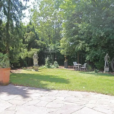 Ferienhaus Lusi Σπίτι διακοπών Φριντρισχάφεν